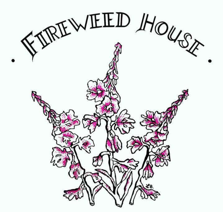 Fireweed House Villa *