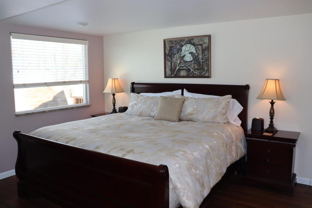 Fireweed House Villa *