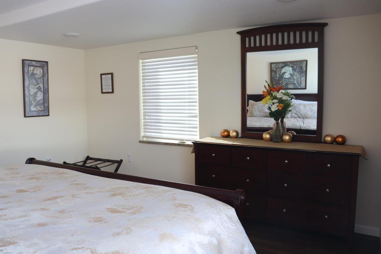 Villa Fireweed House
